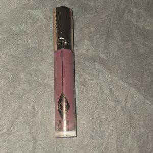 Charlotte Tilbury Air Brush  Lipstick - In Rose Blur